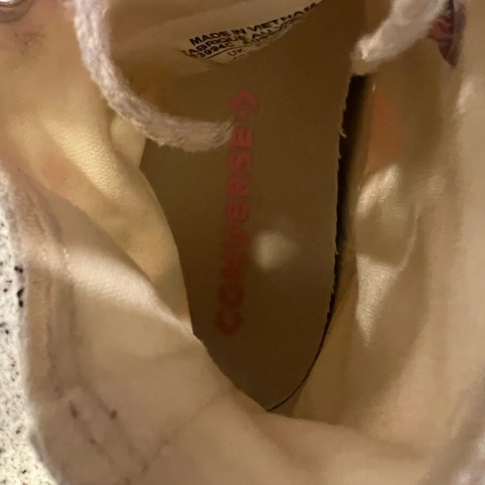 Unicorn Rainbow Converse Size 13